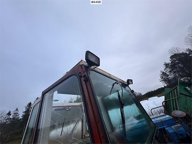 Case International 574