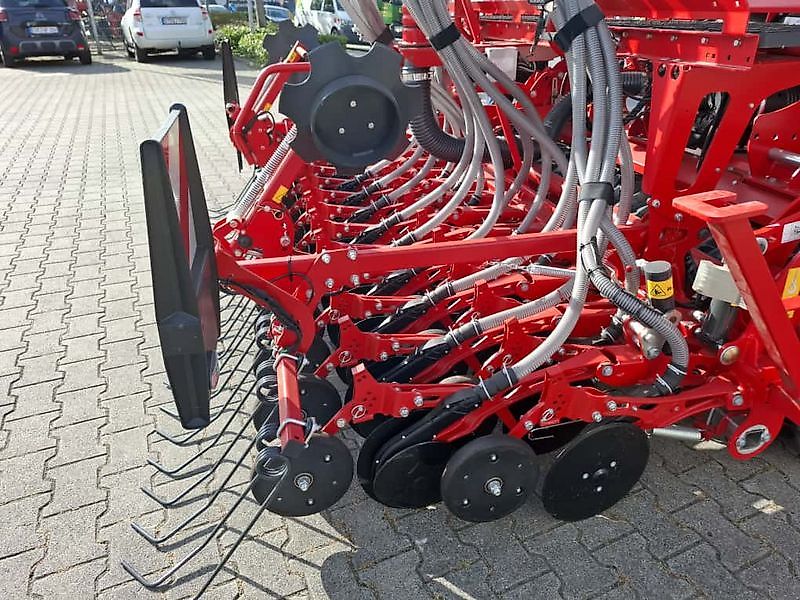 Kverneland E-Drill mit S-Serie Kreiselegge