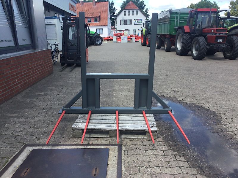 Bressel und Lade Ballenspieß 1800 EURO Aufnahme