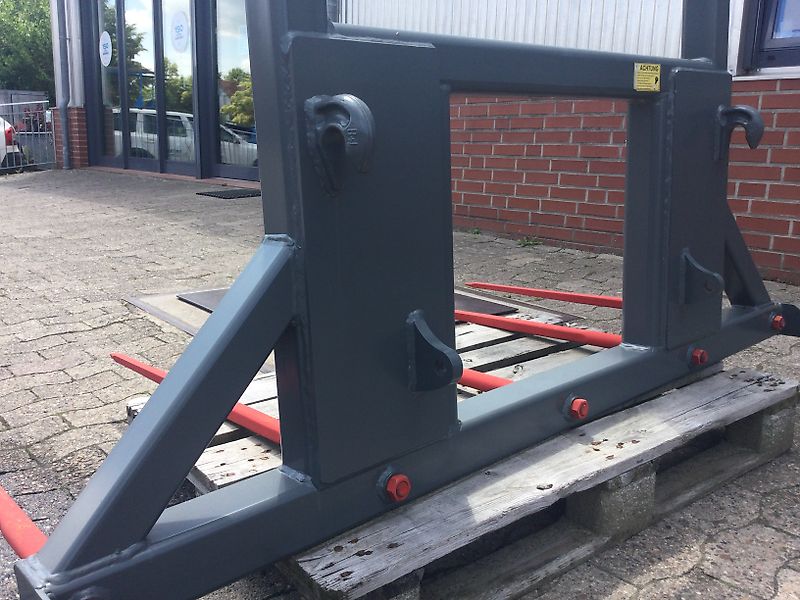 Bressel und Lade Ballenspieß 1800 EURO Aufnahme