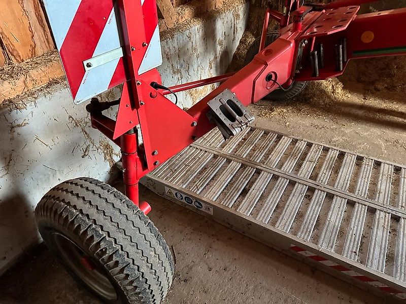 Pöttinger EUTO TOP 651 multitast