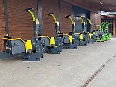 Junkkari Holzschredder Holzhäcksler Holzhacker Buschholzhacker