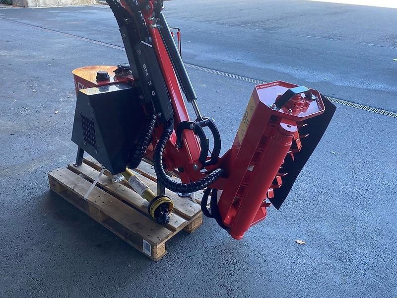 Omarv Böschungsmulcher Auslegemulcher Auslegemäher Mulcher