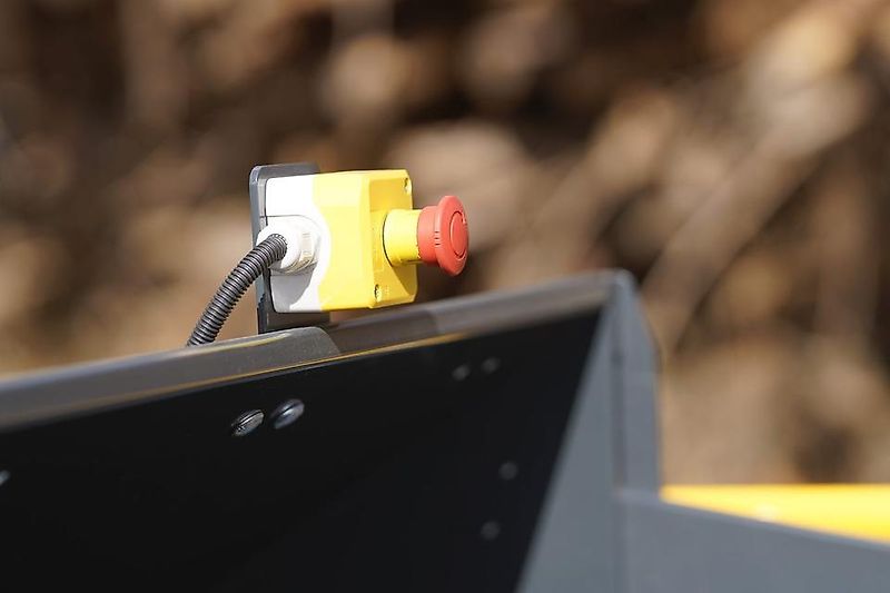 Junkkari Holzschredder Holzhäcksler Holzhacker Häcksler