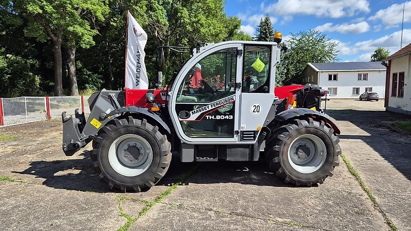 Massey Ferguson TH.8043