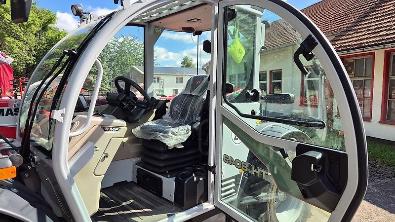 Massey Ferguson TH.8043