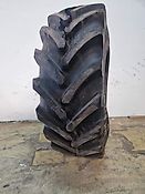 Bridgestone 650/75R38 Bridgestone VT-Tractor VF gebruikt 60MM met vulkanisatie nokken 11 stuks