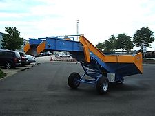 EURO-Jabelmann gebr. Sturzbunker V 4080 mit Siebbandenterder