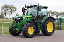 John Deere 6R 130 TRAKTOR