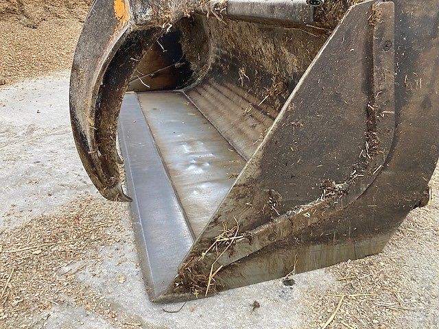 Hekamp pelikaanbak 250 merlo aans