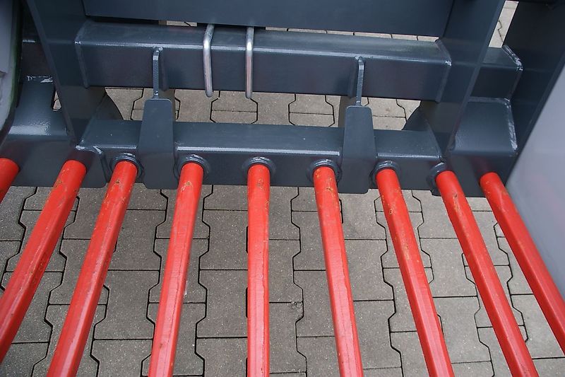 SAT 2000- Silageschneidzange-NEU