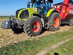 Claas Axion 850