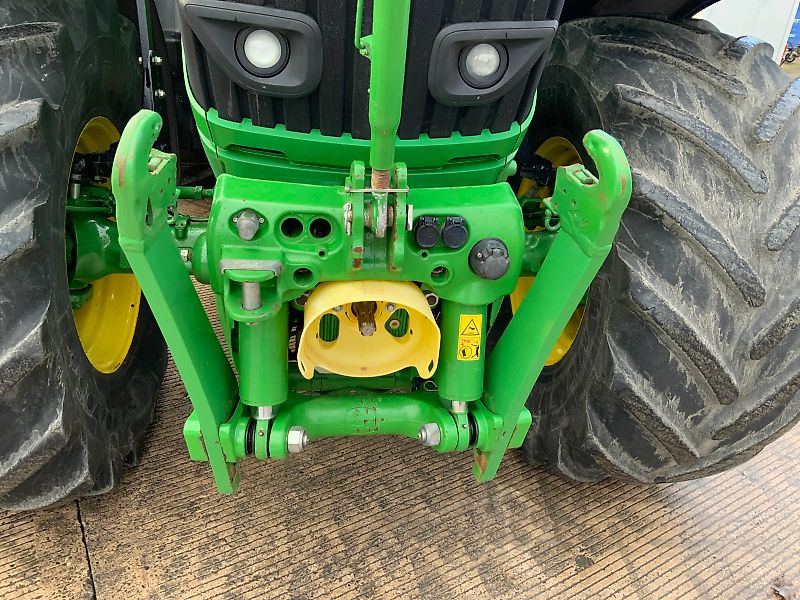 John Deere 6215R Tractor (ST24923)