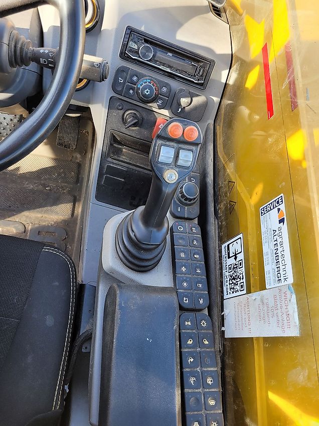 JCB 542-70 Agri Super