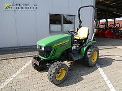 John Deere 2320