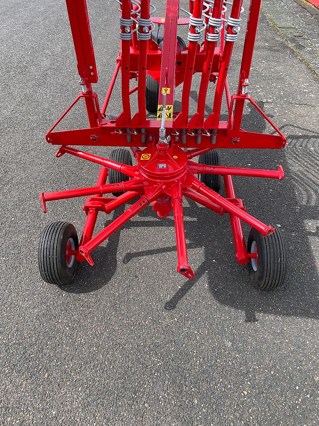 Minos Agri Schwader T-OT 370-9 **NEU**