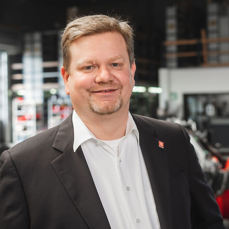 Kontakt Herr Mario Wiechern