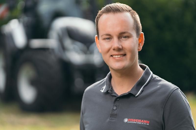 Kontakt Herr Daniel Austrup