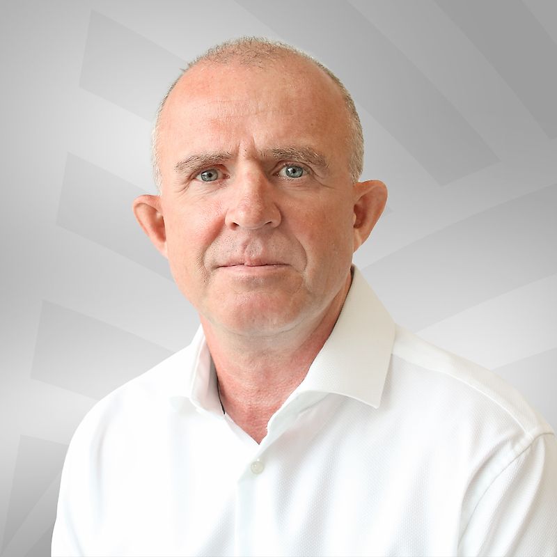 Kontakt Herr Alexej Ebel