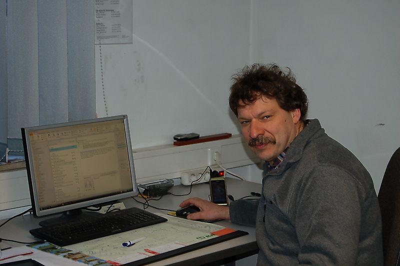 Kontakt Herr Armin Abrell