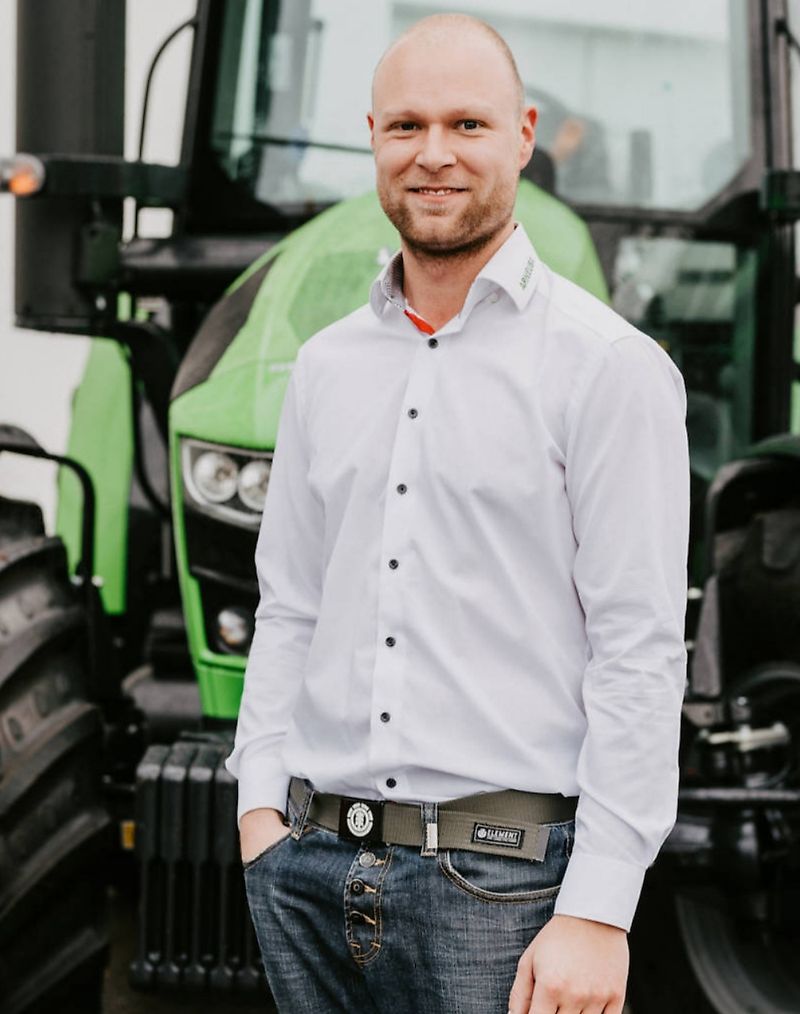 Kontakt Herr Lukas Scheibner